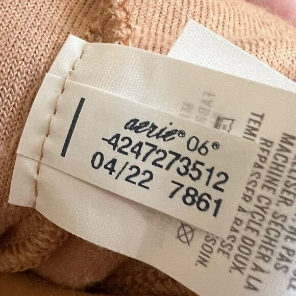 🚨4/$25 Aerie Velour High Waisted Brown Flare Pant Size Small - Picture 5 of 6